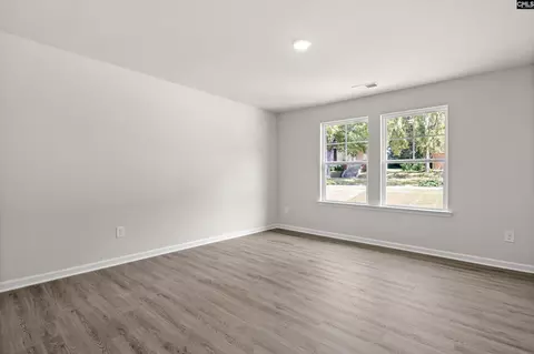 Living - 1725 Evans Dr, Lancaster, SC 29720 photo 3 of 3