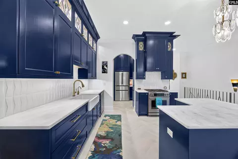 Kitchen - 248 W Arrowleaf Ln, Elgin, SC 29045 photo 10 of 11