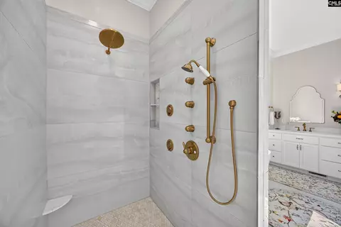 Bath - 248 W Arrowleaf Ln, Elgin, SC 29045 photo 4 of 10