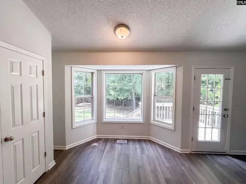 Living - 21 Glenhawk Loop, Irmo, SC 29063 photo 1 of 4
