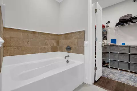 Bath - 10 Sag Harbor Dr, Elgin, SC 29045 photo 1 of 6
