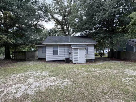 9 Kingsgate Dr, Columbia, SC 29205