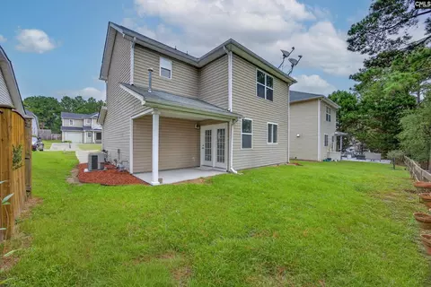 Exterior - 928 Spears Dr, Elgin, SC 29045 photo 6 of 7