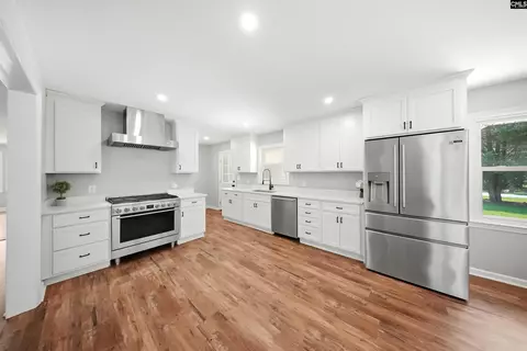 312 Nottingham Rd, Clinton, SC 29325