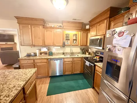 Kitchen - 4265 Excursion Dr, Dalzell, SC 29040 photo 2 of 2