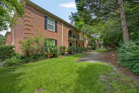 5516 Lakeshore Dr #604, Columbia, SC 29206