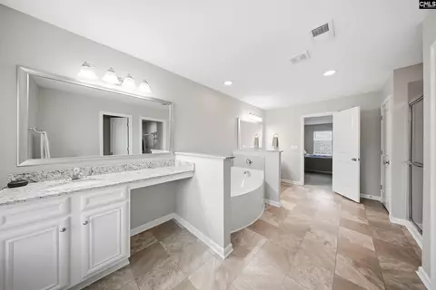 Entry Way - 1314 Chestnut Rd, Elgin, SC 29045 photo 10 of 13