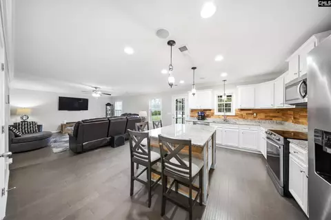 Kitchen - 1314 Chestnut Rd, Elgin, SC 29045 photo 2 of 2