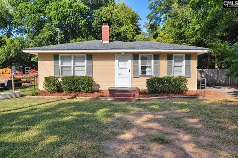313 Durant St, Bishopville, SC 29010