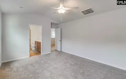 Bedroom - 3102 Hallsdale Dr, Elgin, SC 29045 photo 5 of 10