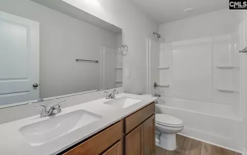 Bath - 3102 Hallsdale Dr, Elgin, SC 29045 photo 2 of 2