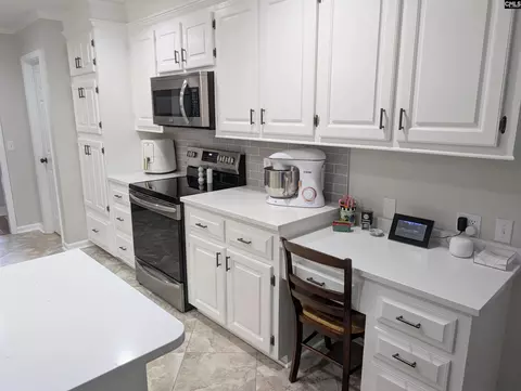 Kitchen - 20 Par Ct, Sumter, SC 29154 photo 2 of 3
