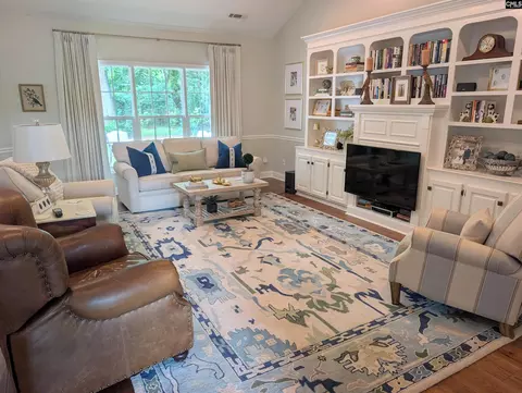 Living - 20 Par Ct, Sumter, SC 29154 photo 1 of 4