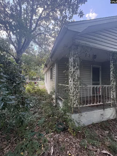 Exterior - 9 Middle St, Sumter, SC 29150 photo 5 of 5