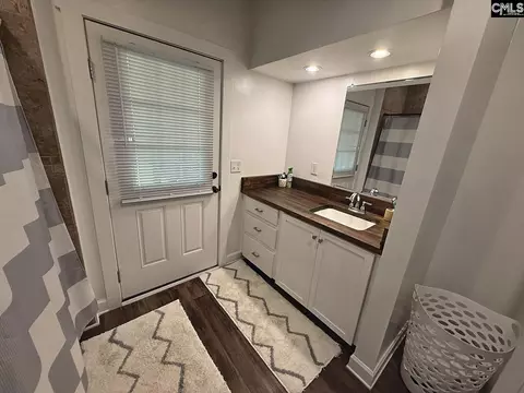 Bath - 640 Godwin St, Sumter, SC 29153 photo 3 of 6