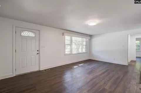 Living - 207 Hampton St E, Bethune, SC 29009 photo 3 of 5