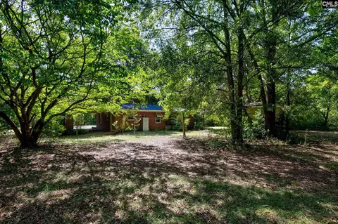 Exterior - 207 Hampton St E, Bethune, SC 29009 photo 5 of 5