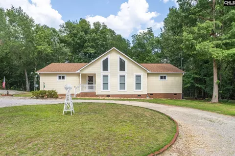 813 Edisto Lake Rd, Wagener, SC 29164