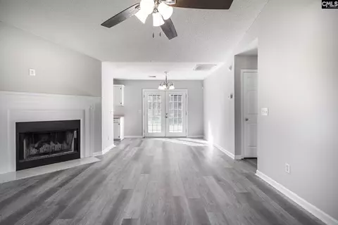 Living - 616 Railgate Loop, Lugoff, SC 29078 photo 3 of 5