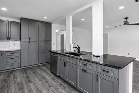 Kitchen - 48 Rustyred Ct, Chapin, SC 29036 photo 3 of 8