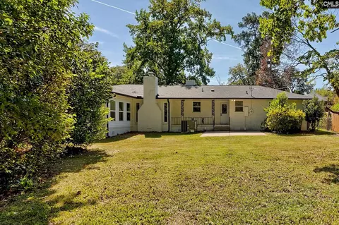 Exterior - 900 Michaelmas Ave, Cayce, SC 29033 photo 4 of 5