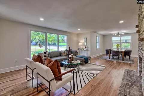 Living - 900 Michaelmas Ave, Cayce, SC 29033 photo 3 of 3