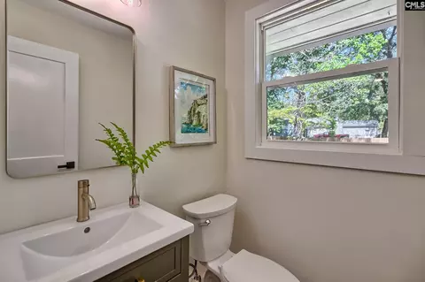 Bath - 900 Michaelmas Ave, Cayce, SC 29033 photo 5 of 5