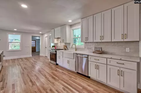 Kitchen - 900 Michaelmas Ave, Cayce, SC 29033 photo 6 of 6