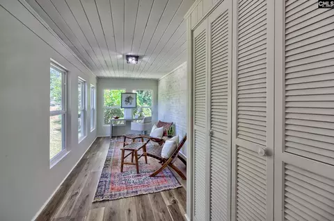Entry Way - 900 Michaelmas Ave, Cayce, SC 29033 photo 3 of 3