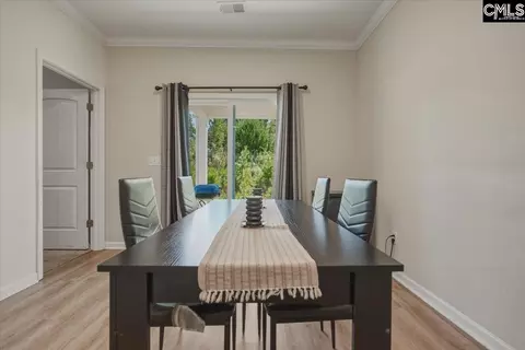 Dining - 2010 Silverwalk Ct, Duncan, SC 29334 photo 2 of 2