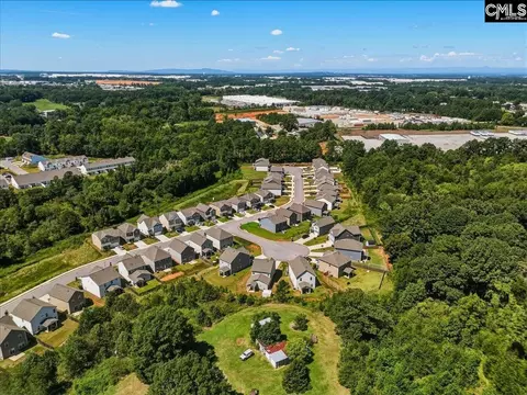 View/Area - 2010 Silverwalk Ct, Duncan, SC 29334 photo 8 of 9