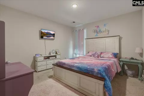 Bedroom - 2010 Silverwalk Ct, Duncan, SC 29334 photo 5 of 9