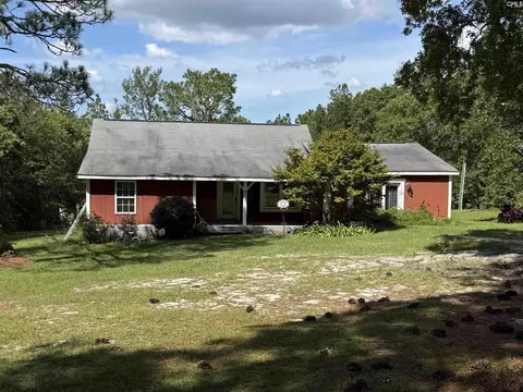 180 Crystal Springs Dr, Lexington, SC 29073