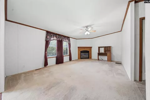 Living - 258 Rimrock Rd, Gilbert, SC 29054 photo 2 of 3