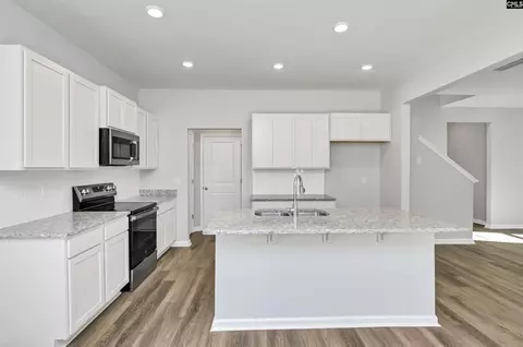 Kitchen - 135 Middlesex Ct, Lugoff, SC 29078 photo 2 of 3