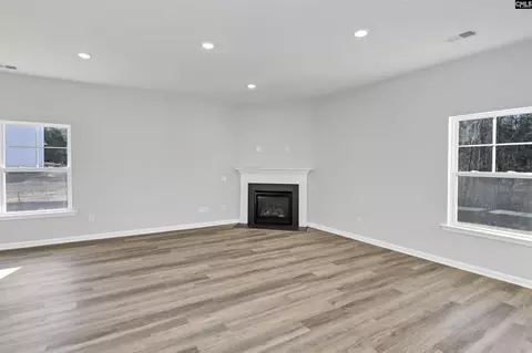 Living - 135 Middlesex Ct, Lugoff, SC 29078 photo 1 of 2