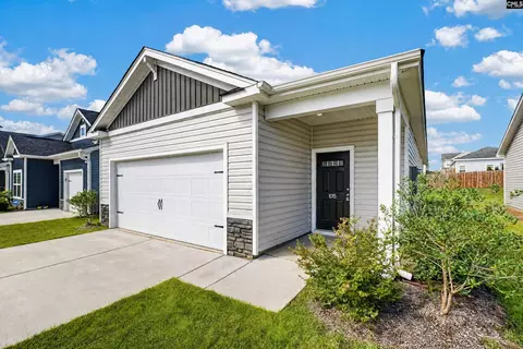 1015 Goose Branch Dr, Hopkins, SC 29061