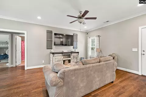 Entry Way - 8 Willbrook Dr, Lugoff, SC 29078 photo 4 of 5