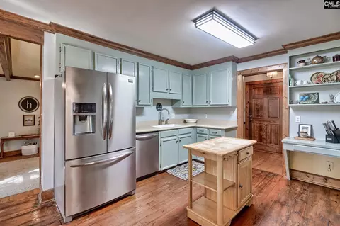 Kitchen - 919 Windy Rd, Gilbert, SC 29054 photo 1 of 6