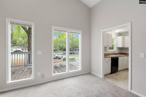 Living - 200 Cable Head Rd, Irmo, SC 29063 photo 5 of 6