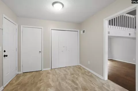 Entry Way - 200 Cable Head Rd, Irmo, SC 29063 photo 2 of 2