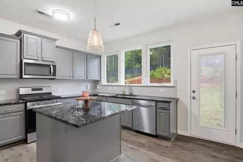Kitchen - 10150 Lakeshore Lakeshore Dr, Lancaster, SC 29720 photo 1 of 4