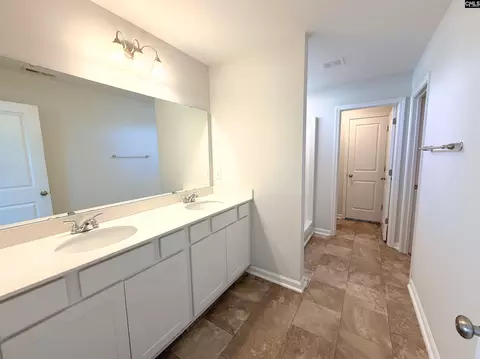 Bath - 2114 County Line Trl, Elgin, SC 29045 photo 3 of 5
