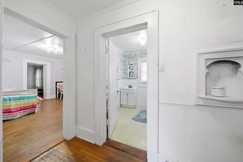 Entry Way - 495 Barnwell St, Springfield, SC 29146 photo 3 of 3