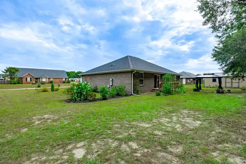 Exterior - 3255 Oleander Dr, Sumter, SC 29154 photo 8 of 14