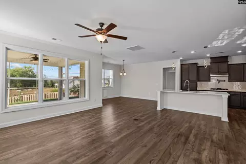 Living - 612 Cog Ln, Elgin, SC 29045 photo 3 of 3