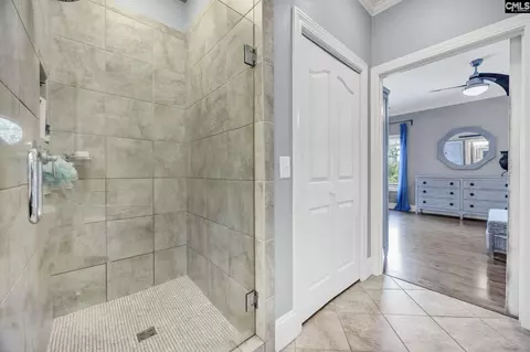 Bath - 1148 Point View Rd, Chapin, SC 29036 photo 3 of 9