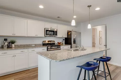 Kitchen - 200 Dennington Dr, Elgin, SC 29045 photo 3 of 4