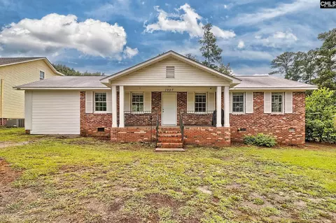 1907 Holland St, West Columbia, SC 29169