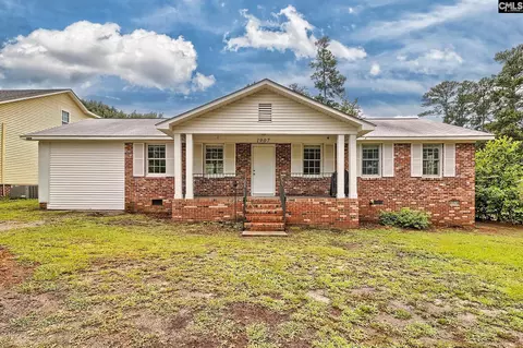 1907 Holland St, West Columbia, SC 29169